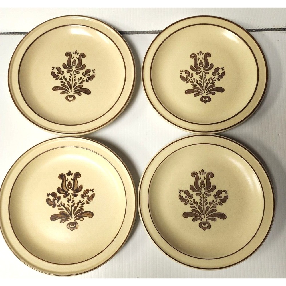 Pfaltzgraff Village 7" Salad Plates (4) Discontinued
